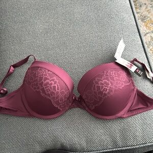 NWT 34d Maidenform every day push-up maroon bra